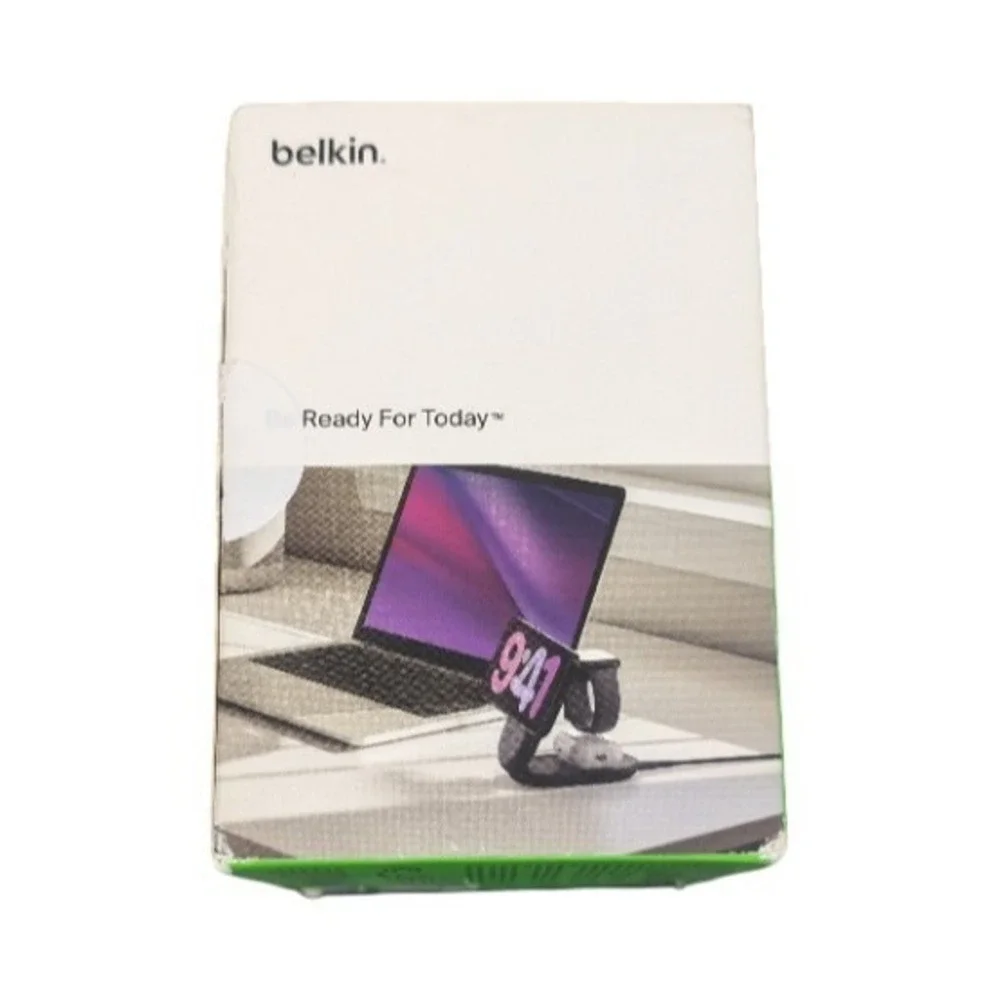 P6O Belkin 3-in-1 Foldable Magnetic Charging Stand 25W Qi2 MagSafe iPhone Black